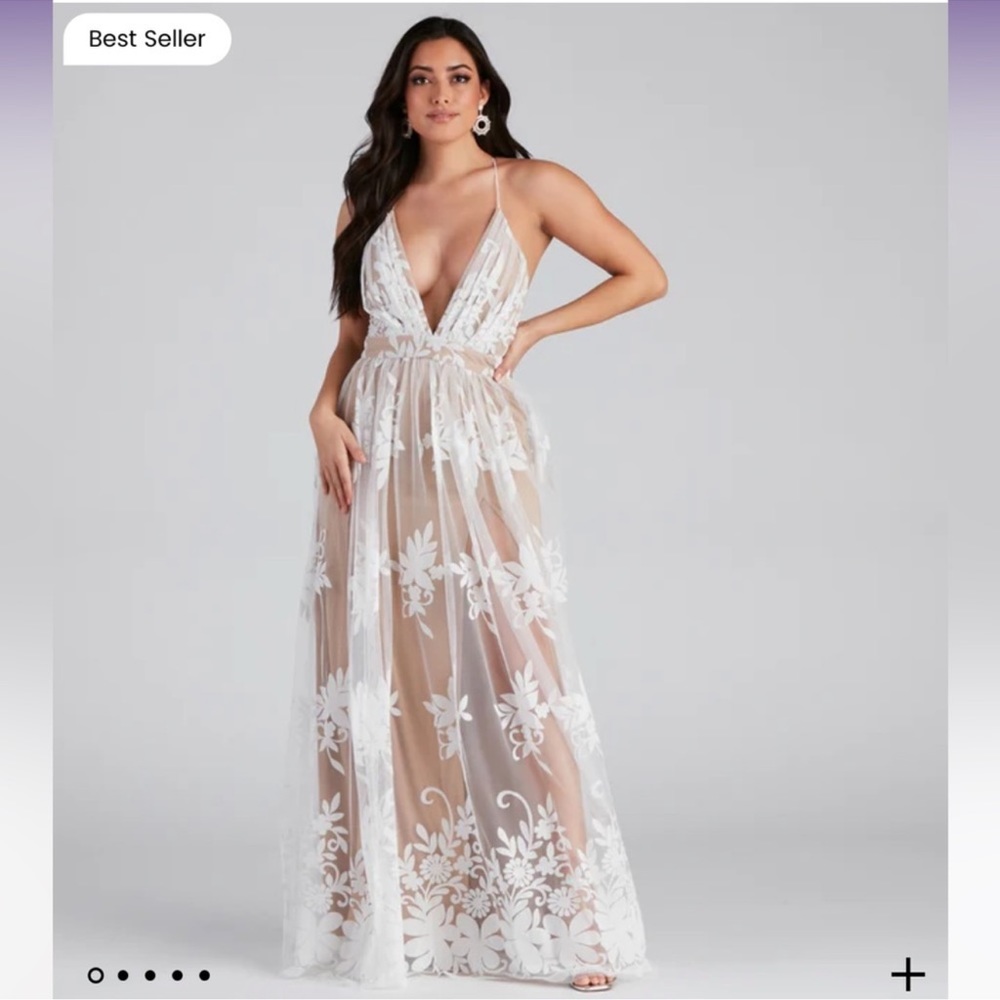 Windsor Morgan Formal Flocked Velvet Dress in Ivory